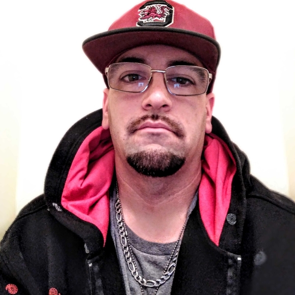 Meet your Posher, Brandon - Picture 1 of 2